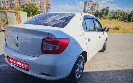 Renault Logan II, 2015 год, 400 000 рублей, 4 фотография