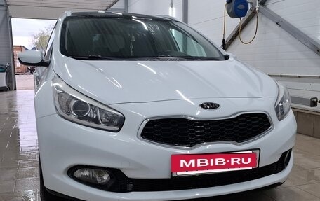 KIA cee'd III, 2013 год, 1 100 000 рублей, 3 фотография