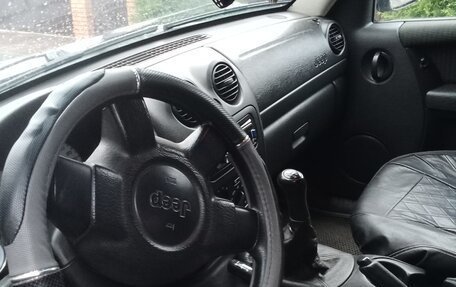 Jeep Liberty (North America) I, 2002 год, 550 000 рублей, 4 фотография