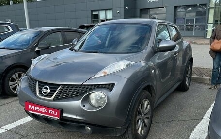 Nissan Juke II, 2013 год, 879 000 рублей, 1 фотография