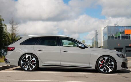 Audi RS 4, 2019 год, 6 000 000 рублей, 3 фотография