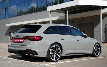 Audi RS 4, 2019 год, 6 000 000 рублей, 6 фотография