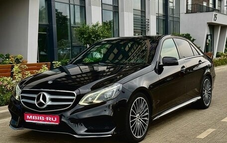 Mercedes-Benz E-Класс, 2015 год, 1 599 000 рублей, 1 фотография