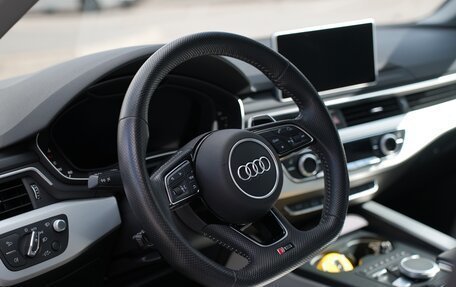 Audi RS 4, 2019 год, 6 000 000 рублей, 12 фотография
