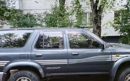 Toyota Hilux Surf III рестайлинг, 1993 год, 520 000 рублей, 3 фотография