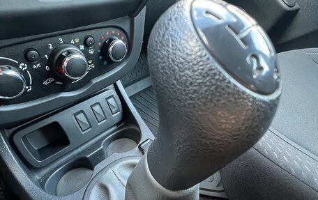 Renault Duster I рестайлинг, 2019 год, 1 320 000 рублей, 26 фотография