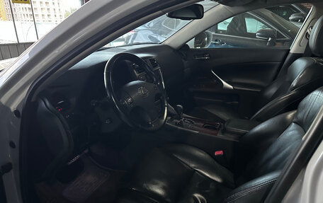 Lexus IS II рестайлинг 2, 2008 год, 1 270 000 рублей, 12 фотография