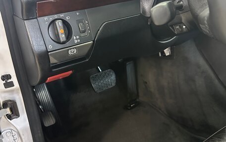 Mercedes-Benz E-Класс, 1995 год, 2 800 000 рублей, 16 фотография