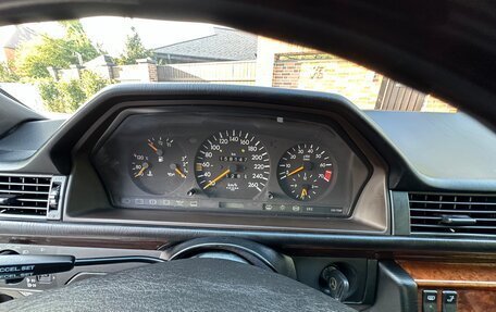 Mercedes-Benz E-Класс, 1995 год, 2 800 000 рублей, 18 фотография