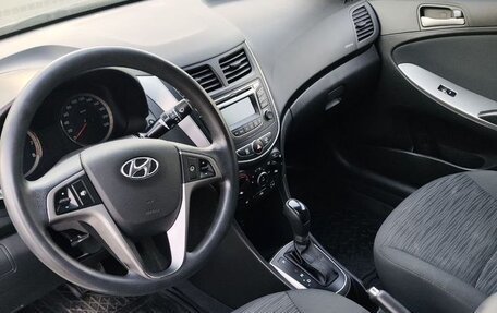 Hyundai Solaris II рестайлинг, 2016 год, 920 000 рублей, 4 фотография