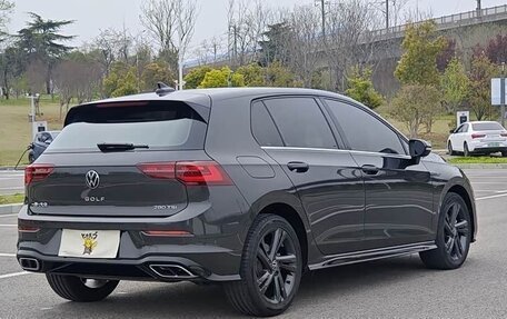 Volkswagen Golf VIII, 2023 год, 2 190 000 рублей, 4 фотография