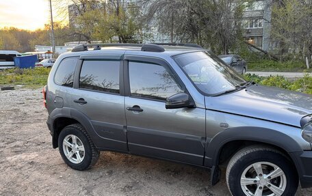 Chevrolet Niva I рестайлинг, 2005 год, 345 000 рублей, 12 фотография