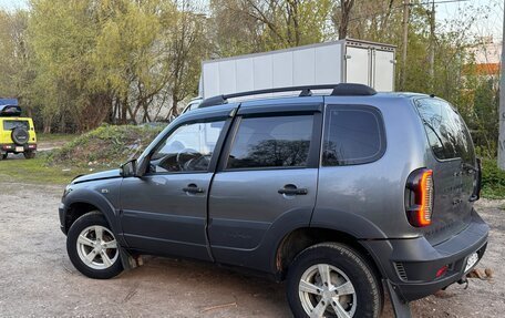 Chevrolet Niva I рестайлинг, 2005 год, 345 000 рублей, 16 фотография