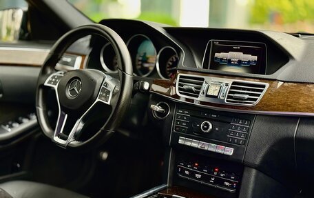 Mercedes-Benz E-Класс, 2015 год, 1 599 000 рублей, 14 фотография