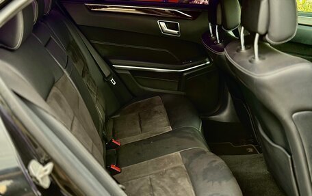 Mercedes-Benz E-Класс, 2015 год, 1 599 000 рублей, 13 фотография