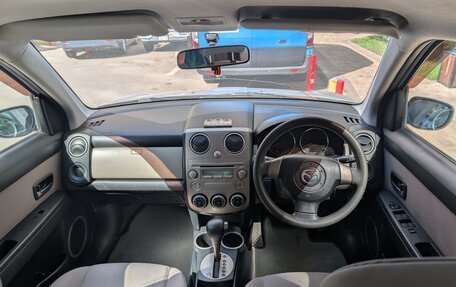 Mazda Verisa, 2004 год, 400 000 рублей, 15 фотография