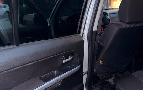 Suzuki Grand Vitara, 2008 год, 890 000 рублей, 18 фотография