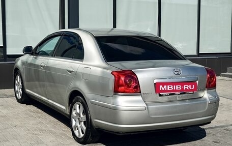 Toyota Avensis III рестайлинг, 2006 год, 639 000 рублей, 3 фотография