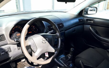 Toyota Avensis III рестайлинг, 2006 год, 639 000 рублей, 14 фотография