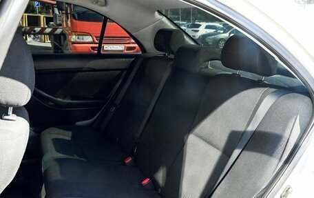 Toyota Avensis III рестайлинг, 2006 год, 639 000 рублей, 16 фотография
