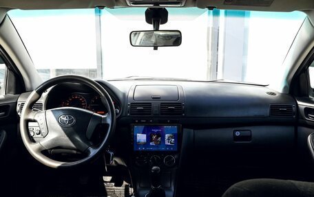 Toyota Avensis III рестайлинг, 2006 год, 639 000 рублей, 20 фотография