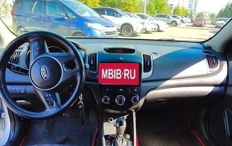KIA Forte II, 2012 год, 800 000 рублей, 9 фотография