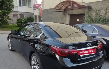 Infiniti Q50 I рестайлинг, 2018 год, 2 200 000 рублей, 7 фотография