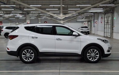Hyundai Santa Fe III рестайлинг, 2017 год, 2 350 000 рублей, 4 фотография