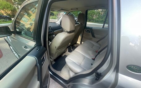 Land Rover Freelander II рестайлинг 2, 2013 год, 1 850 000 рублей, 12 фотография