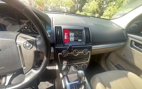 Land Rover Freelander II рестайлинг 2, 2013 год, 1 850 000 рублей, 15 фотография
