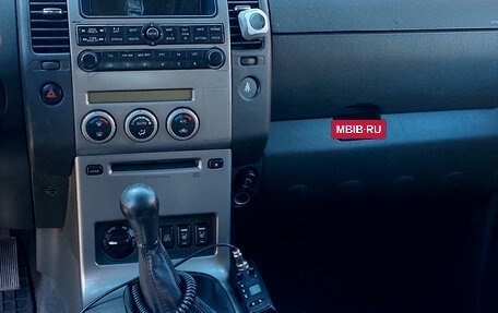 Nissan Pathfinder, 2005 год, 1 200 000 рублей, 25 фотография