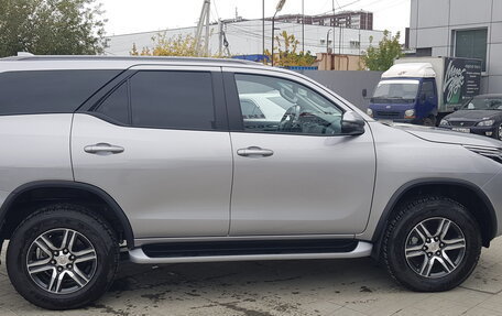 Toyota Fortuner II, 2020 год, 4 090 000 рублей, 6 фотография