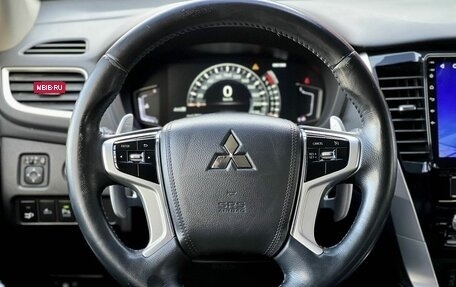 Mitsubishi Pajero Sport III рестайлинг, 2020 год, 3 590 000 рублей, 12 фотография