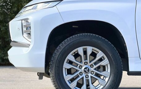 Mitsubishi Pajero Sport III рестайлинг, 2020 год, 3 590 000 рублей, 33 фотография
