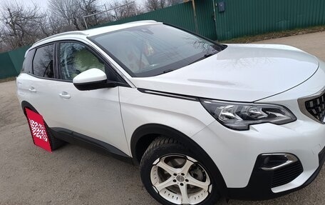 Peugeot 3008 II, 2017 год, 2 350 000 рублей, 2 фотография