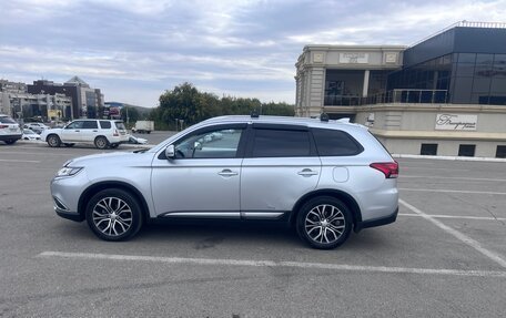 Mitsubishi Outlander III рестайлинг 3, 2018 год, 2 150 000 рублей, 7 фотография