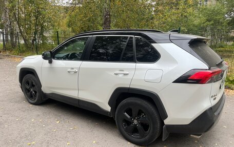 Toyota RAV4, 2022 год, 3 317 000 рублей, 6 фотография