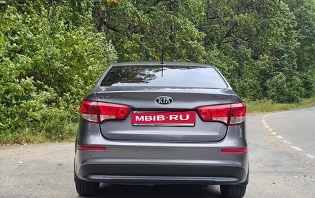 KIA Rio III рестайлинг, 2016 год, 930 000 рублей, 4 фотография