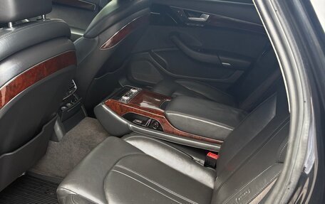 Audi A8, 2012 год, 1 350 000 рублей, 9 фотография