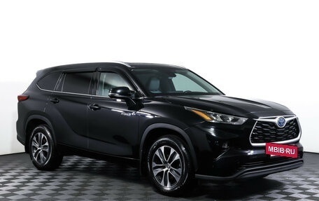 Toyota Highlander, 2022 год, 4 275 000 рублей, 3 фотография
