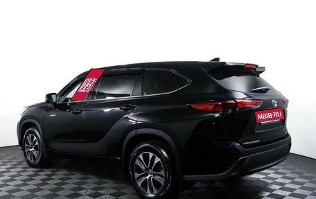 Toyota Highlander, 2022 год, 4 275 000 рублей, 7 фотография