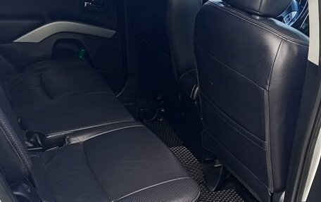 Mitsubishi Outlander III рестайлинг 3, 2011 год, 1 150 000 рублей, 6 фотография