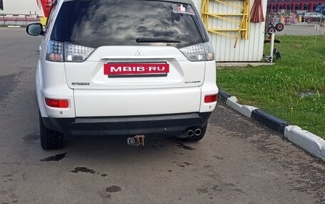 Mitsubishi Outlander III рестайлинг 3, 2011 год, 1 150 000 рублей, 2 фотография
