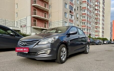 Hyundai Solaris II рестайлинг, 2015 год, 850 000 рублей, 7 фотография