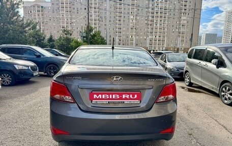 Hyundai Solaris II рестайлинг, 2015 год, 850 000 рублей, 6 фотография