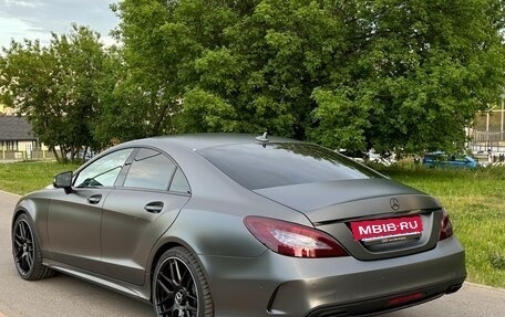 Mercedes-Benz CLS, 2015 год, 3 500 000 рублей, 8 фотография