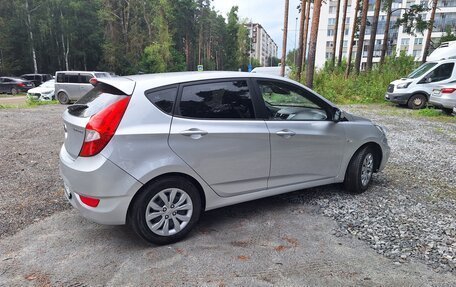Hyundai Solaris II рестайлинг, 2012 год, 605 000 рублей, 5 фотография