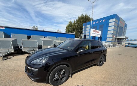 Porsche Cayenne III, 2015 год, 3 300 000 рублей, 2 фотография