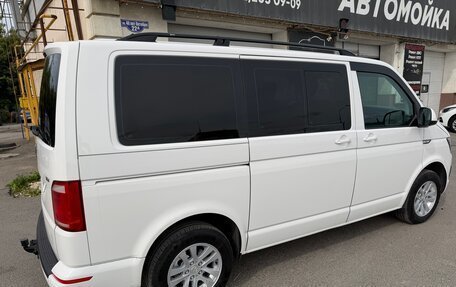 Volkswagen Caravelle T6 рестайлинг, 2015 год, 2 470 000 рублей, 6 фотография