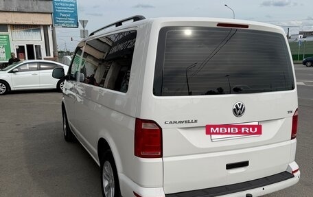 Volkswagen Caravelle T6 рестайлинг, 2015 год, 2 470 000 рублей, 4 фотография